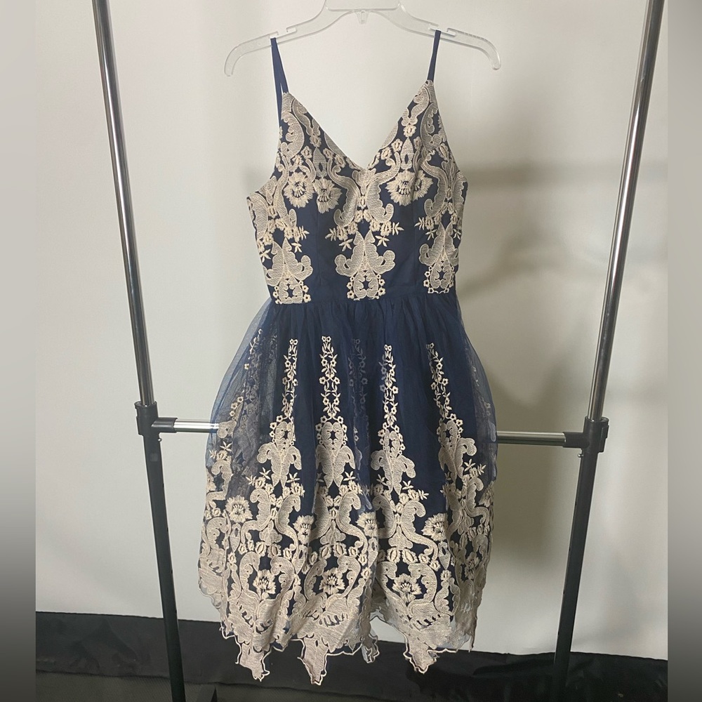 Chi Chi London Dress Sz 8 UK!